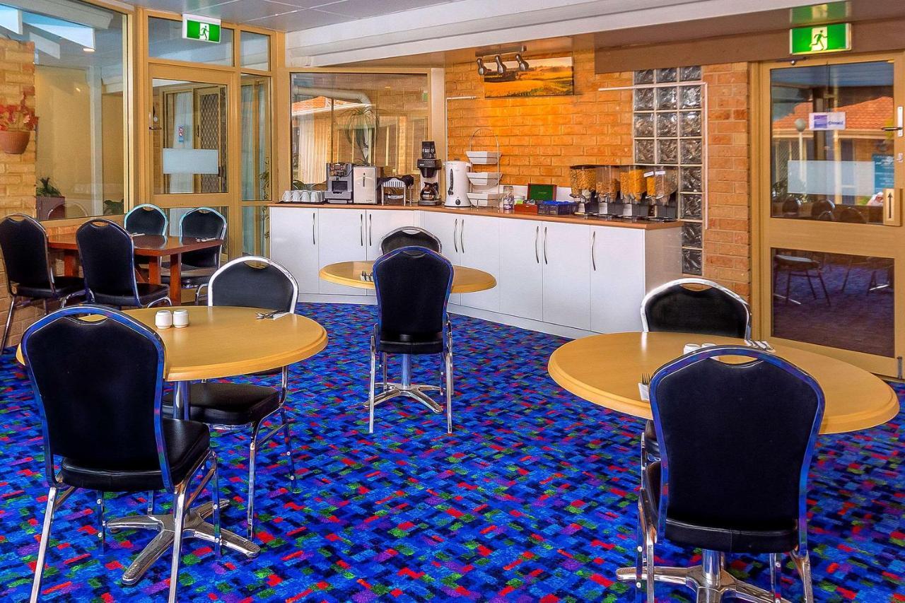 Comfort Bay Of Isles Motel 4*